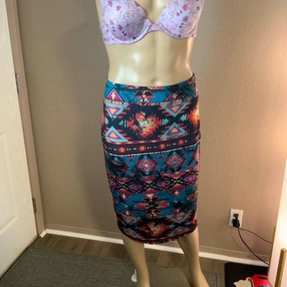 Rue 21 Women’s Skirt.
